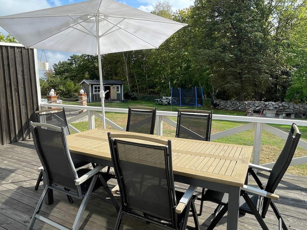 4 Star Holiday Home in Drottningskar