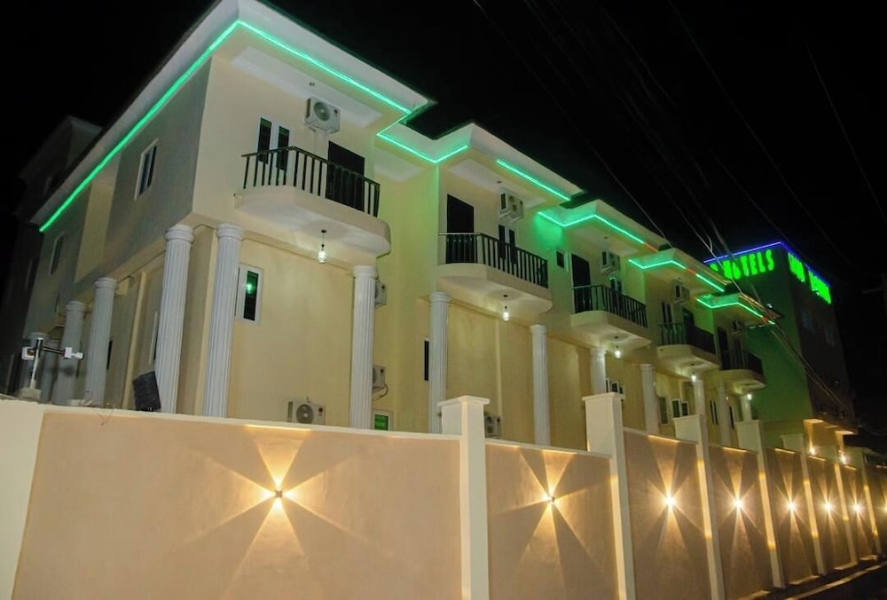 GrandField Hotels