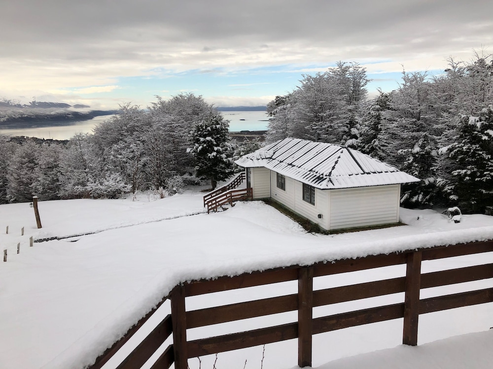 Hotel Cabañas Del Martial - Image 1