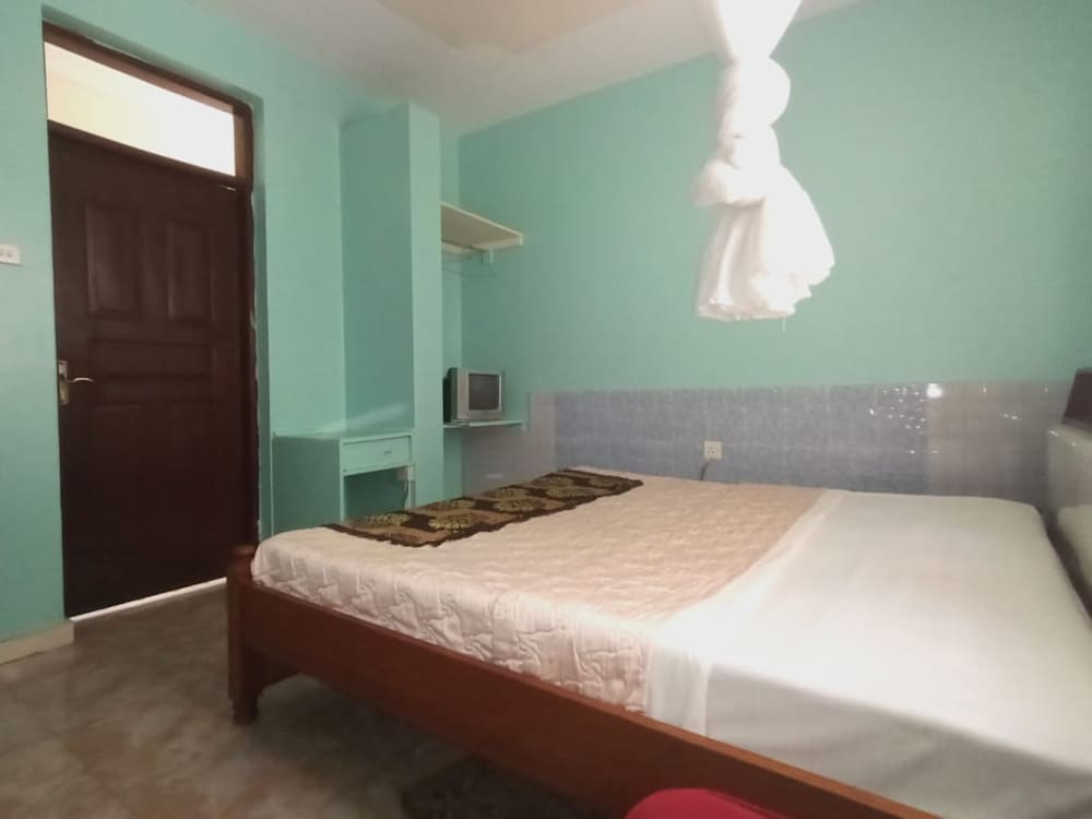 Phaldomar Guest House view 4