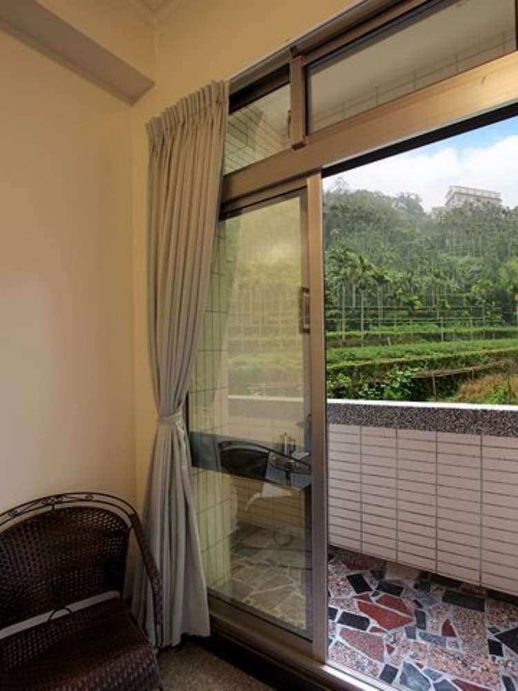 Deren Tea Garden B&B