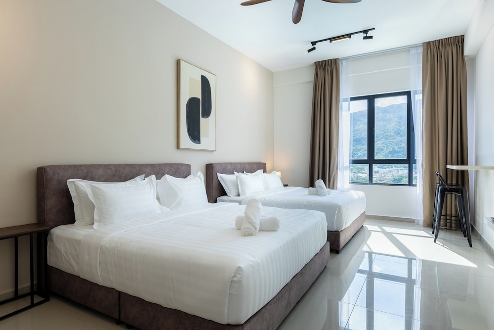 Sunshine Residence Suites