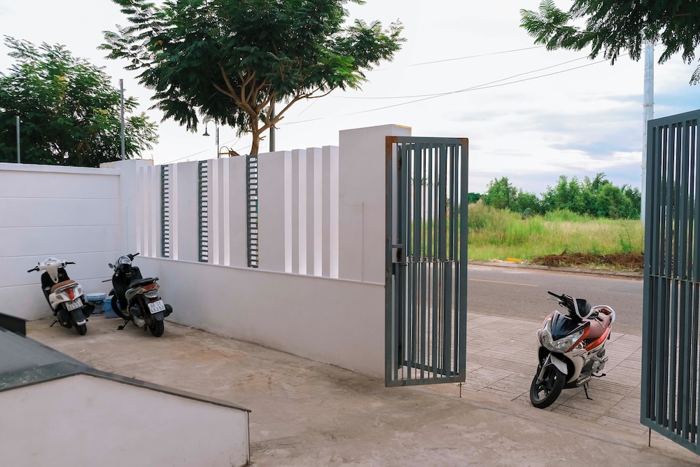 Hieu Sang 68 Hostel and Villas