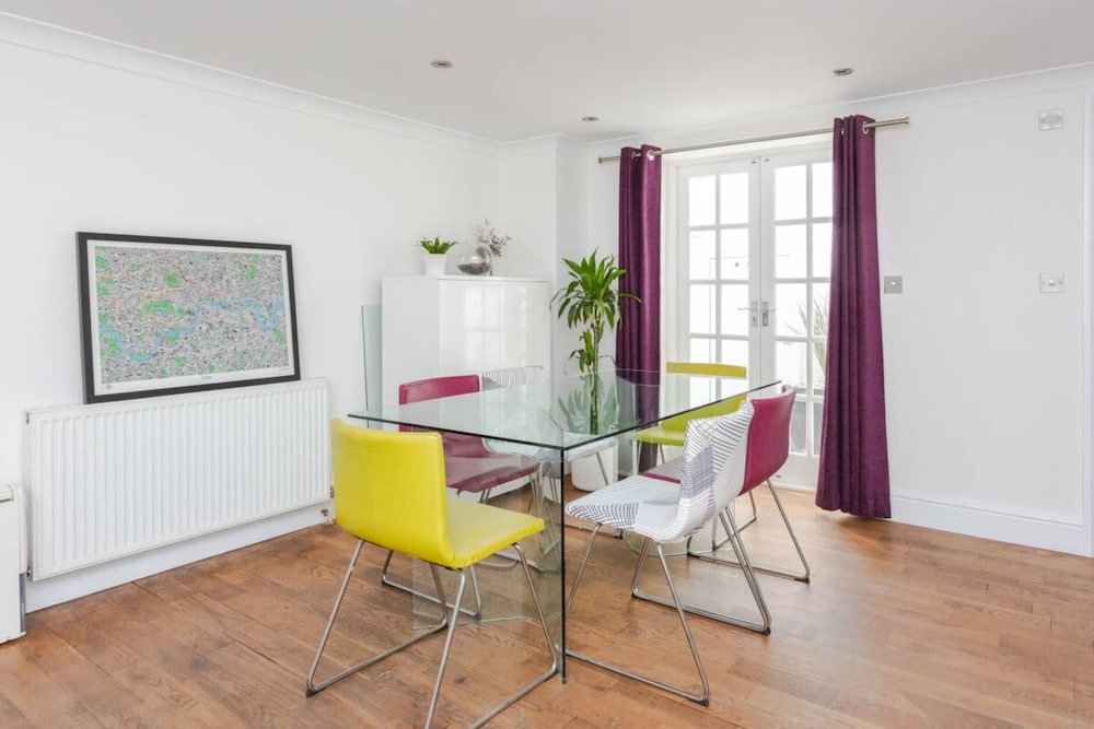 Stylish 3 Bedroom Home With Garden Near Kings Cross