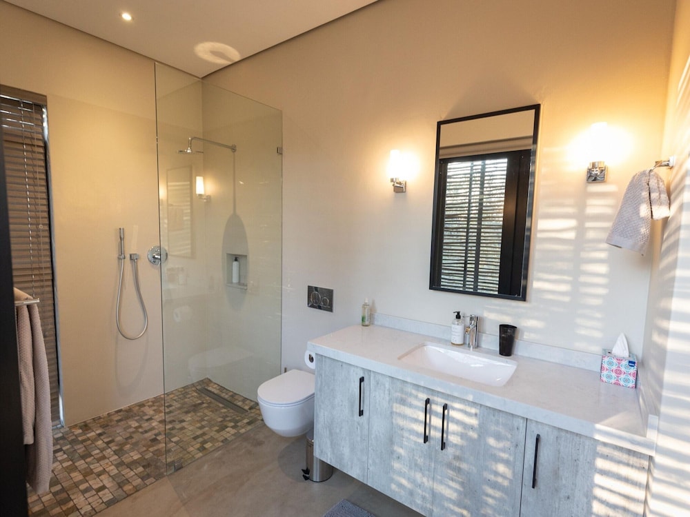 Villa in Hoedspruit With Hot Tub