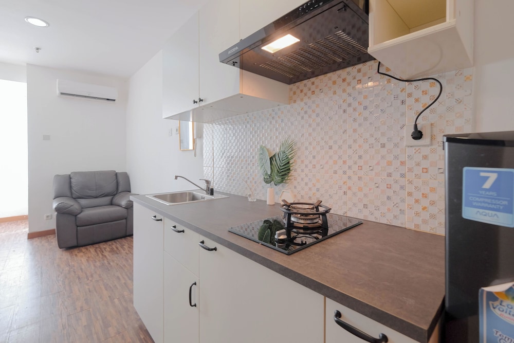 Good Deal Studio Apartment Cinere Bellevue Suites