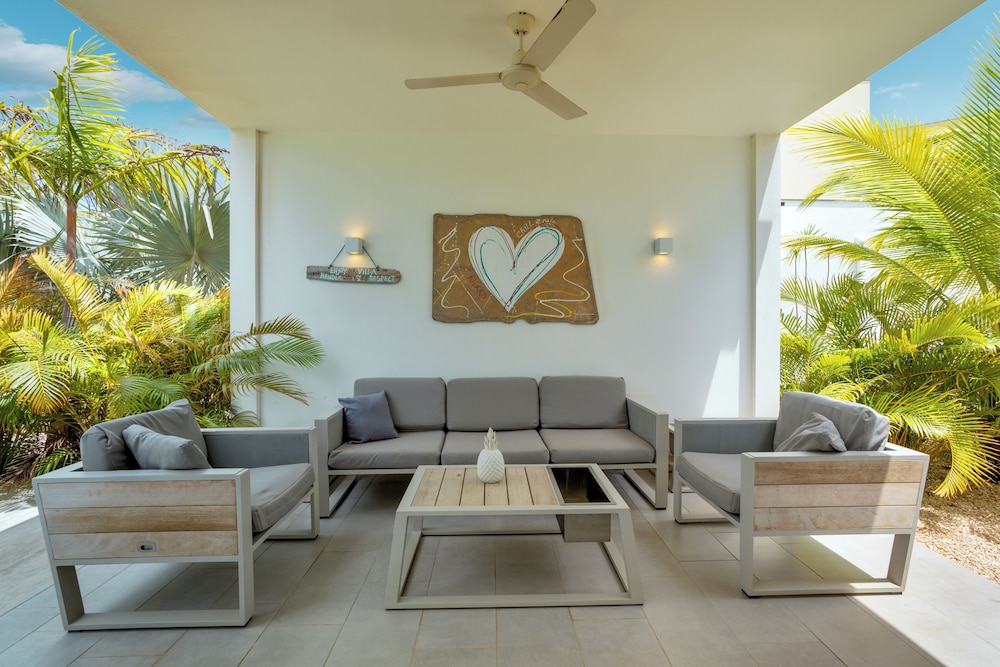 Delfins Residences view 3