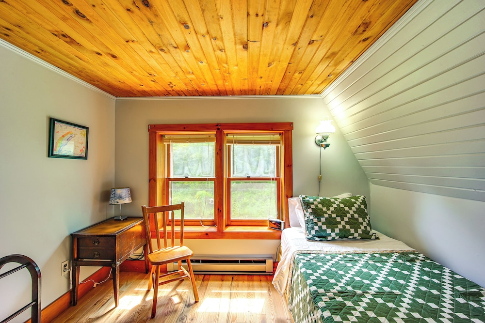 Forest Hideaway in Plainfield: Hike, Paddle & Ski