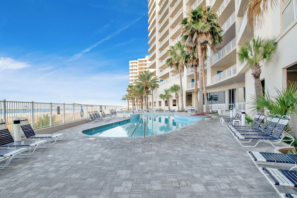 Admiral's Quarters #1406 by Southern Vacation Rentals