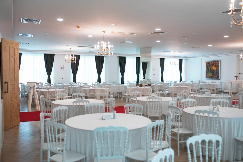 Hotel The Green Oasis Otel & Spa - Image 1