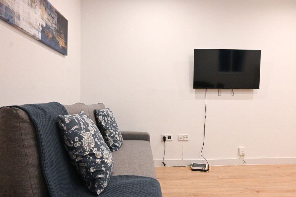 M Slo160 Lindo Estudio en Barrio Justicia