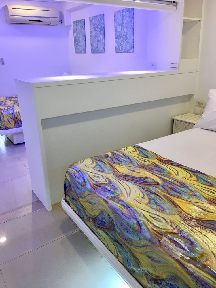 Super Star Hostel