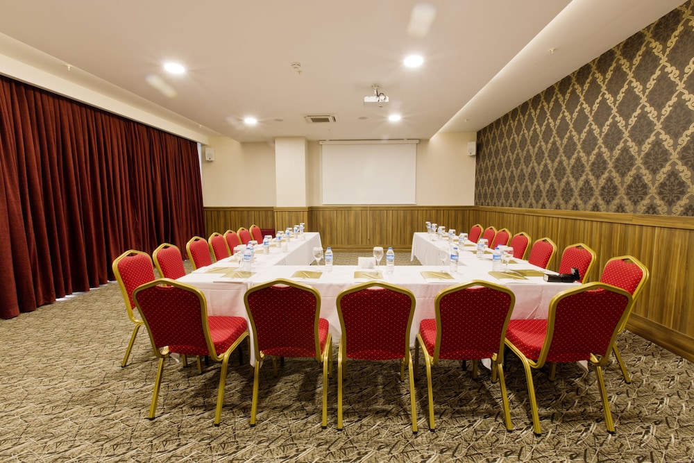 Ulu Resort Hotel - All Inclusive