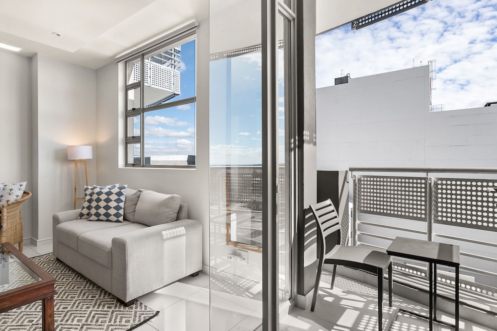 The Median Apartments