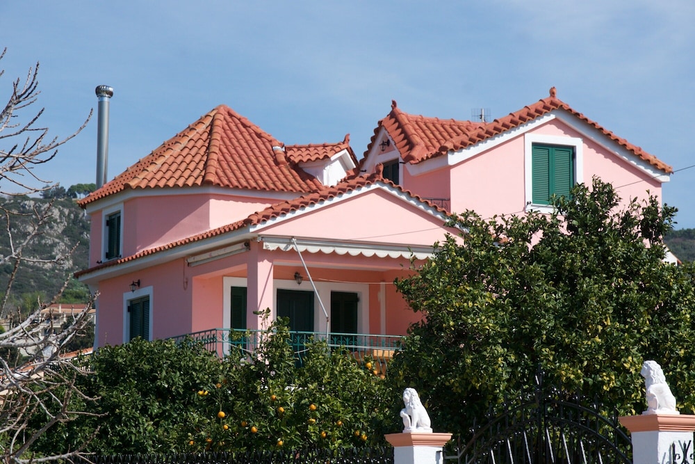 Ariadni Sea View Apartment