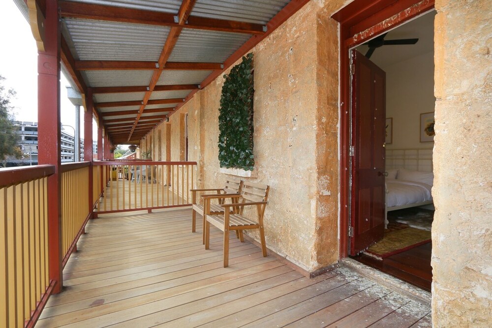 Photo 22