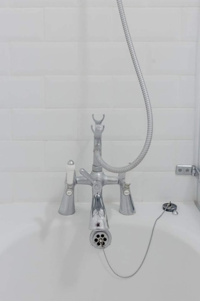 Spacious 1 Bedroom Apartment in Bermondsey