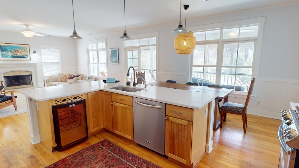 Miss Us Howl by Tybee Vacation Rentals