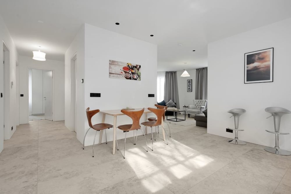 Reykjavik Luxury Hotel Apartment KARTULI