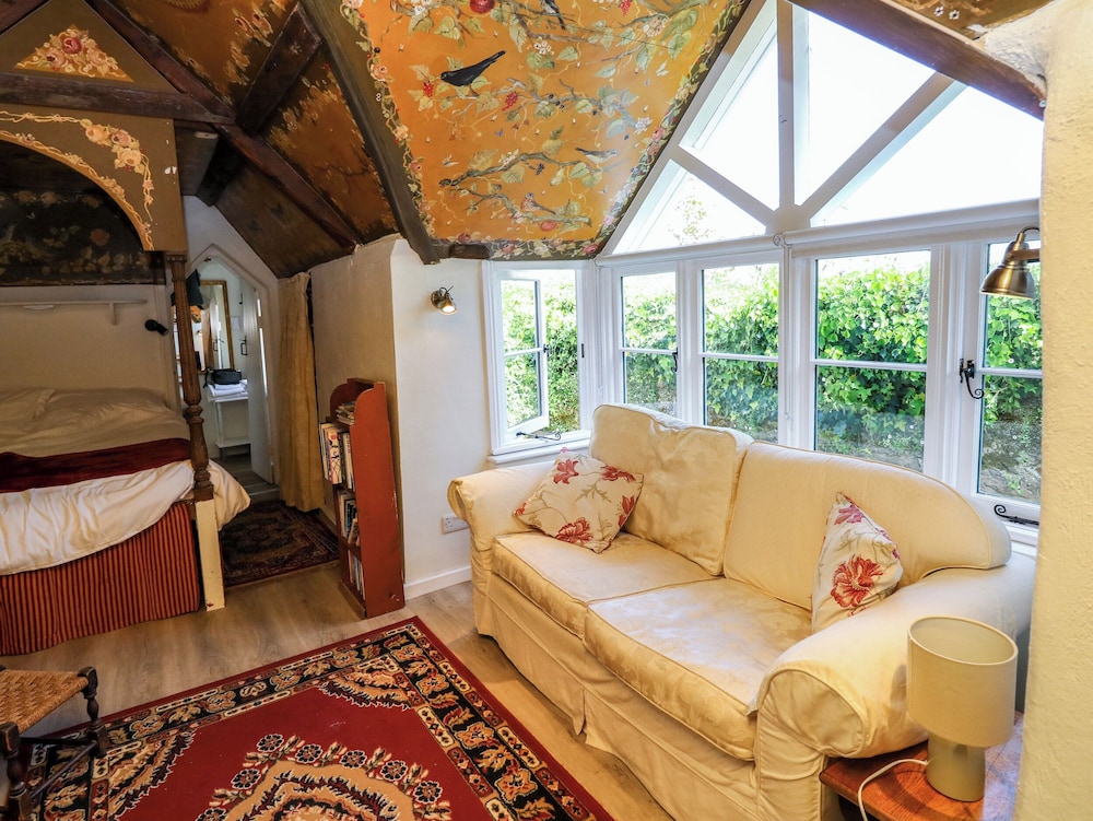 Toad Hall Cottage