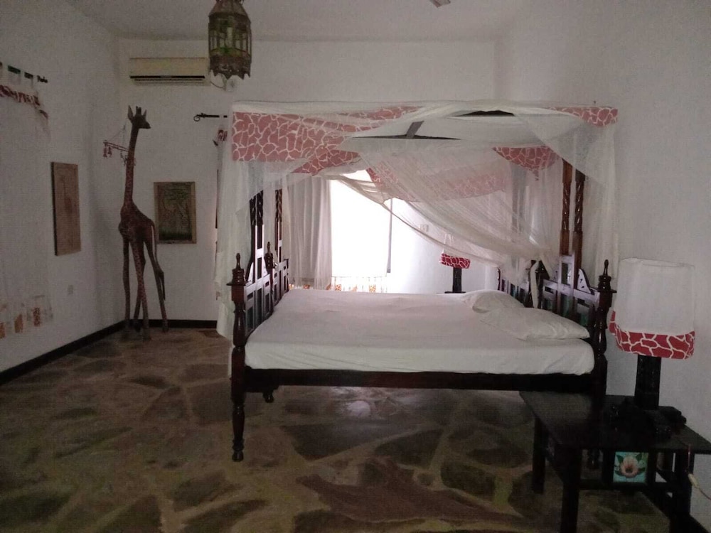 Soncini House