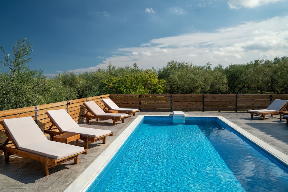 Natura Verde Villas