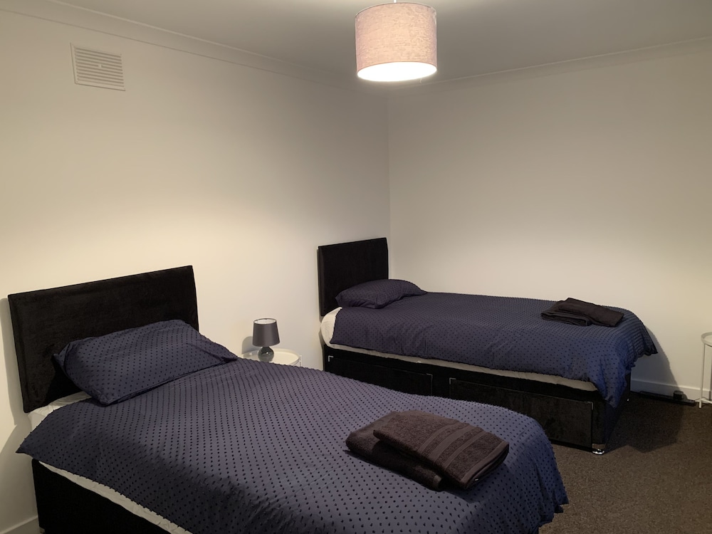 2-bed Apartment in Dumfries Close to Town Centre view 3