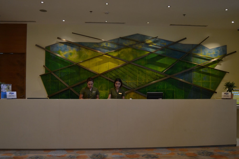 Apartment Carola B 711 at Pico de Loro