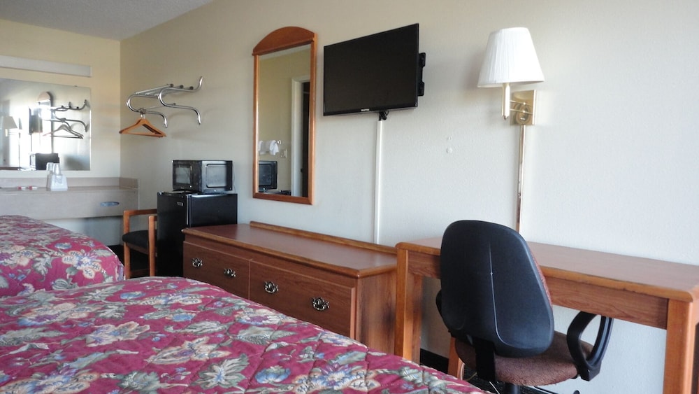 Crawfordsville Vacations - Knights Inn Crawfordsville - Property Image 5