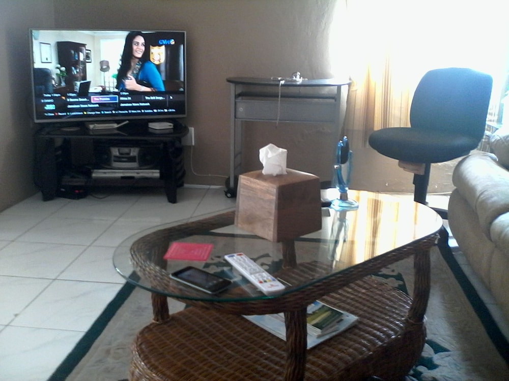 New Kingston Guest Apartment III