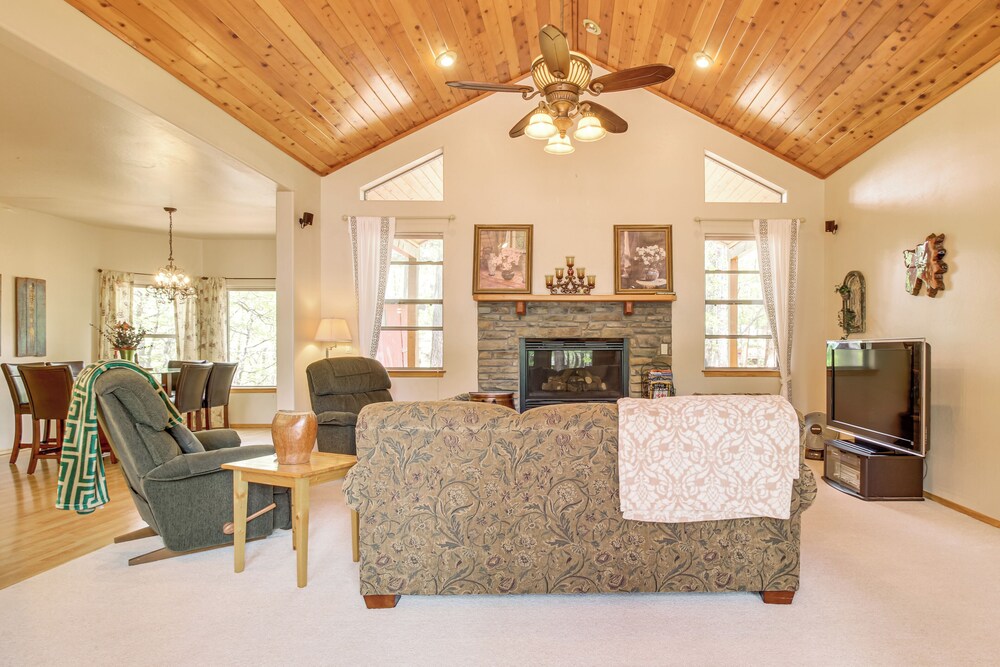 Unwind Fireside! Home 30 Mi to Sunrise Ski Resort