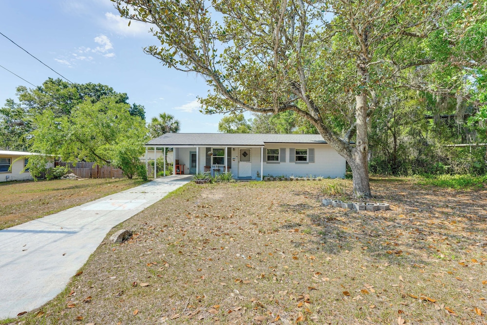 2 Mi to Lake Griffin: Fruitland Park Home
