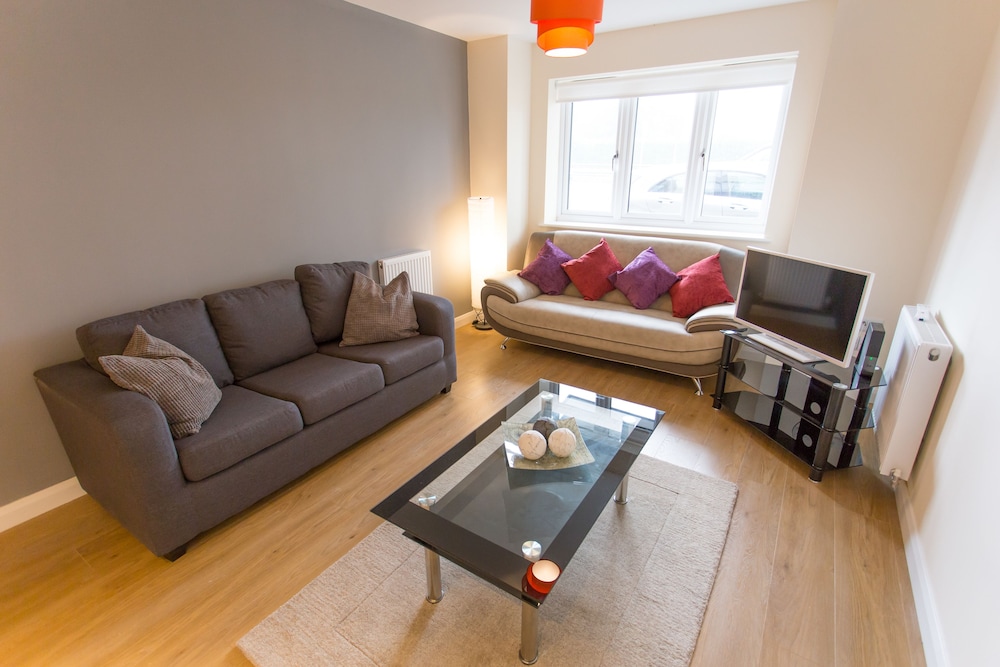 Oxford Vacations - Razia Apartments - Property Image 122