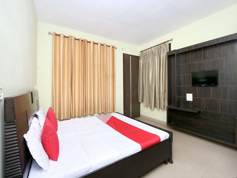 OYO 12223 Home Exotic Hill View Kasauli