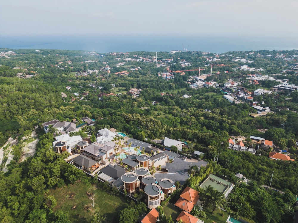 Seascape Resort & Spa Uluwatu by Ini Vie Hospitality
