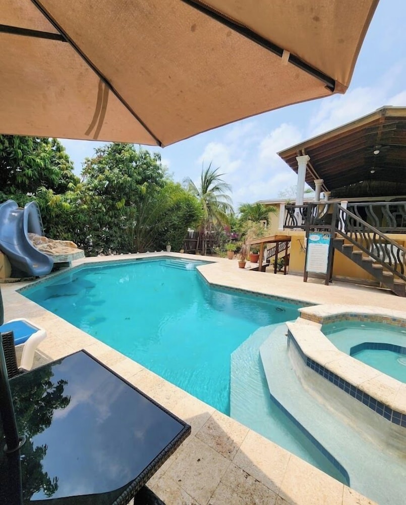 Caribbean Shores Bed & Breakfast