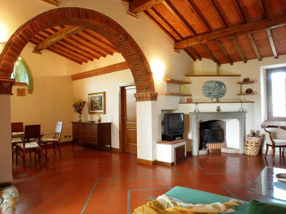 Country House in Chianti With Pool ID 32 view 5