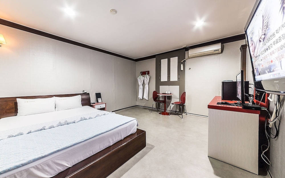 Ansan Hstay Hotel view 4