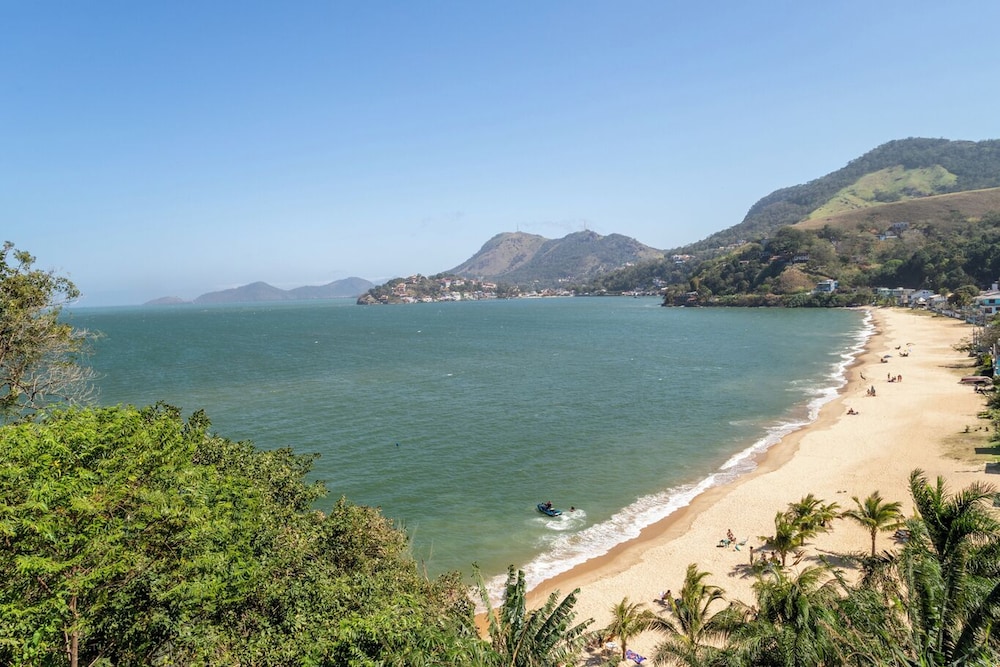 Loft em Condom nio com mar em Mangaratiba