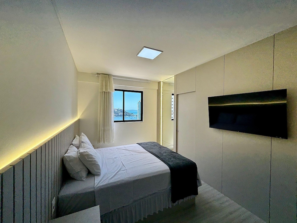 Apt With 3 Suites, Barbecue and sea View Den1301