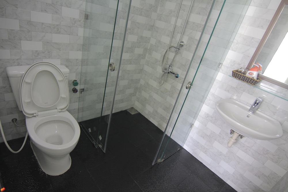 Chau Plus Homestay