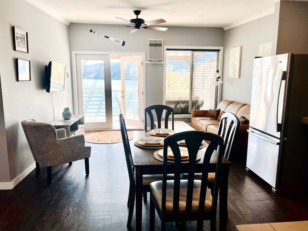 Peachland Beach Resort