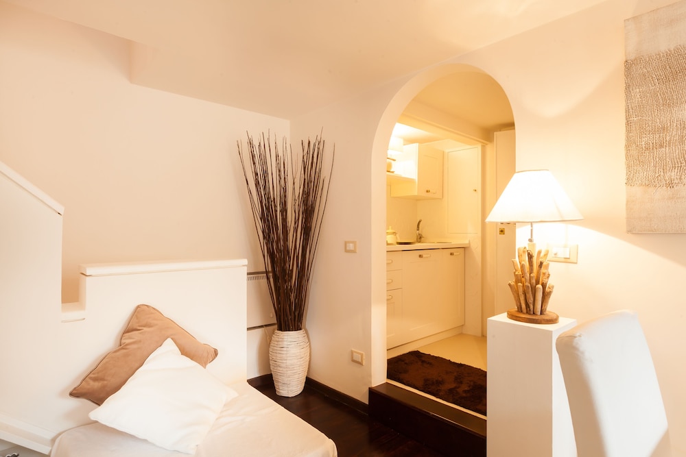 Navona Penthouse