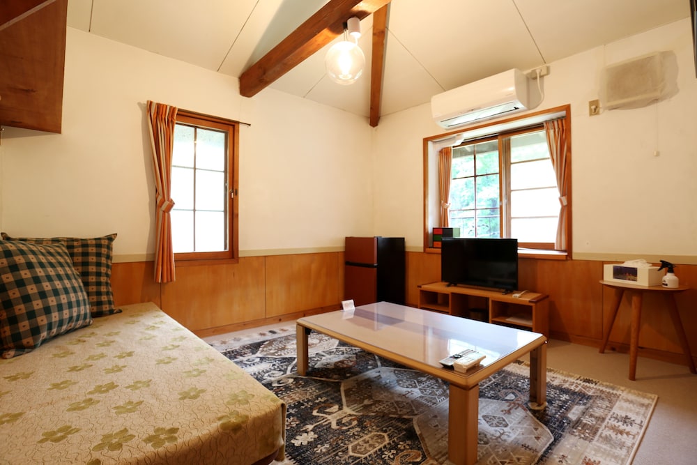 Inn of Amigos Yasuda Pension