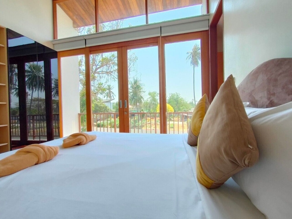 PRAN-A-LUXE Exclusive Pool Villa
