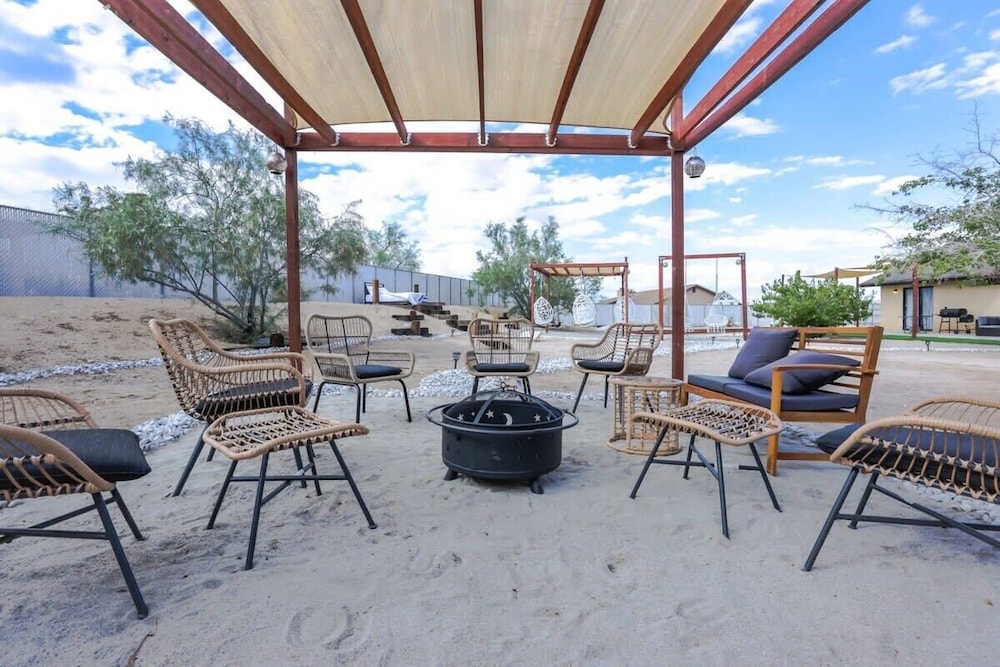 @marbella Lane - Stargazing Desert Oasis