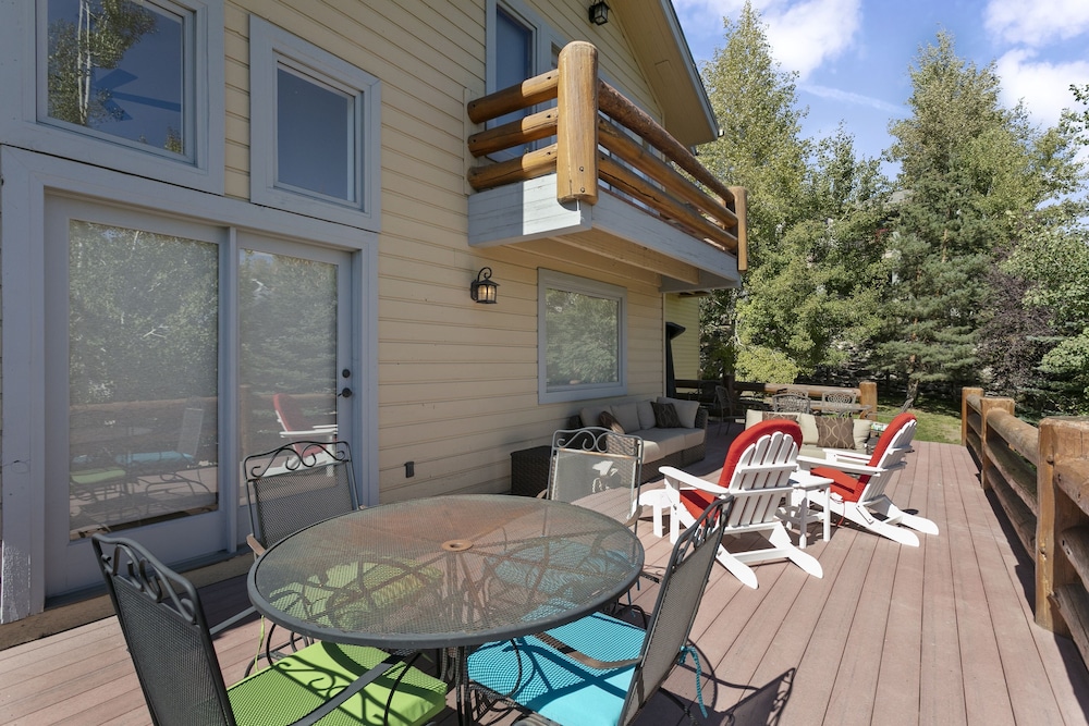Solamere Drive Home at Deer Valley Resort - 6 Bedroom Home with Hot Tub #3220 6 Home