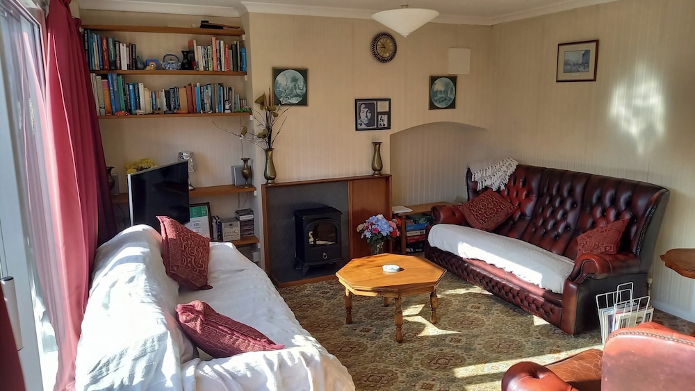 Frinton on Sea- 3bedroom-petfriendly-garden