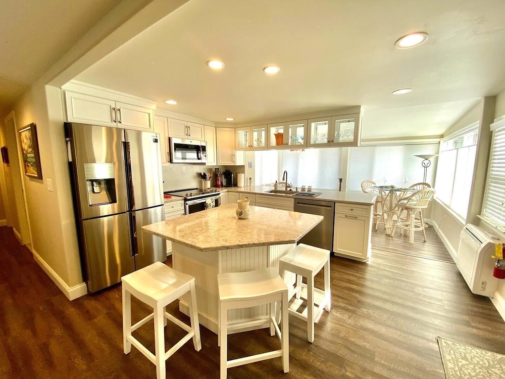 Ocean View 6