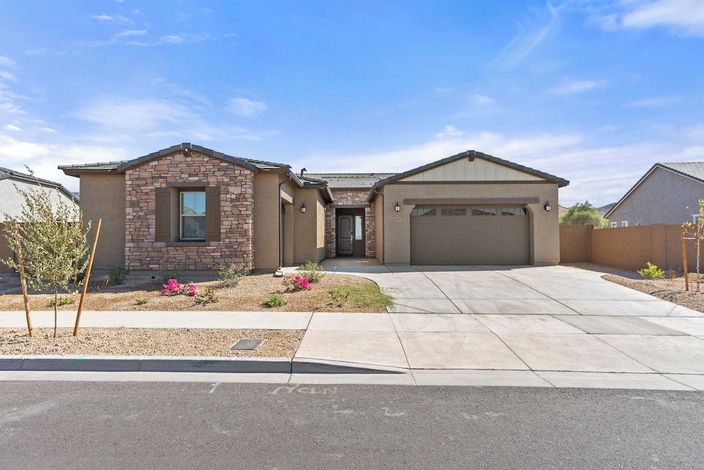 Quiet Quarter in Laveen Village